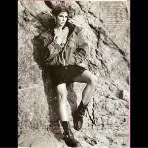 Original 2002 Cindy Crawford Testino Collection Vintage Luxury Press Advert